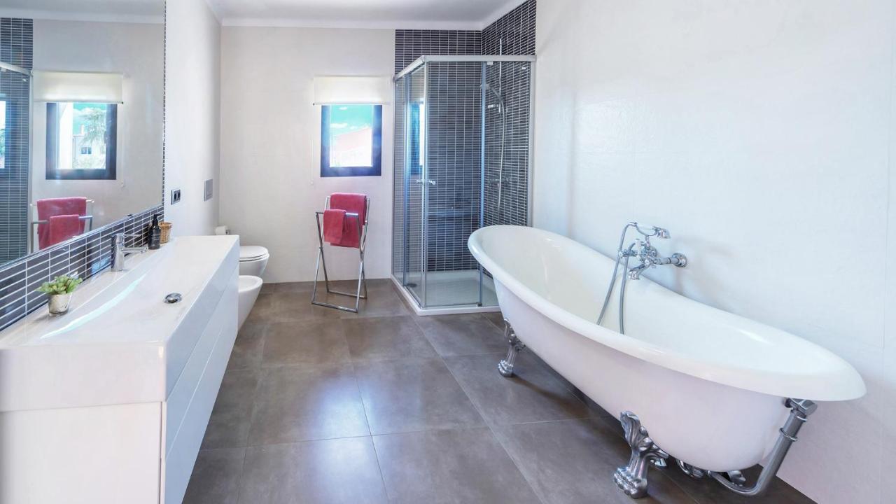 Pool House Marineta Villa Llombarts Dış mekan fotoğraf